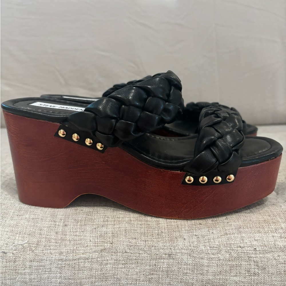 Steve Madden Black and Brown Platform Sandals